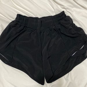 black lululemon hotty hots
